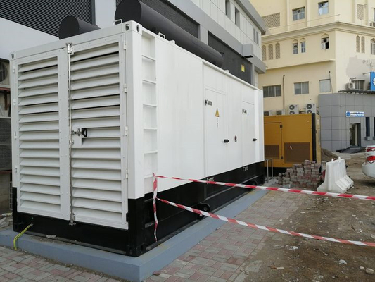 Гарантия часов генератора 1000 IP21 1200kva Cummins молчаливые дизельные бежать